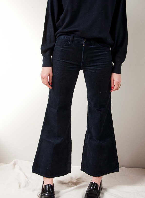 The dead stock corduroy Levis - Size 25 inch - Image 4