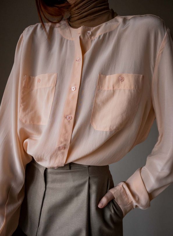 The soft pink 100% silk blouse - Size 34 up to 46