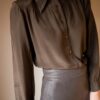 The 100% silk brown 70’s blouse - Size up to 36 - Image 3