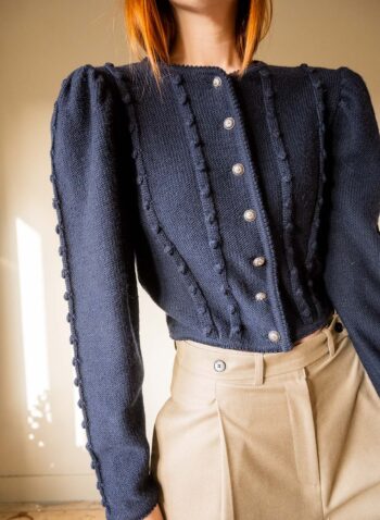 The navy blue trachten knit in 100% wool - Size up to 38