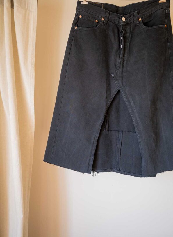 Andpause upcycled: The Levi’s 501 denim skirt - Size M up to L - Image 12