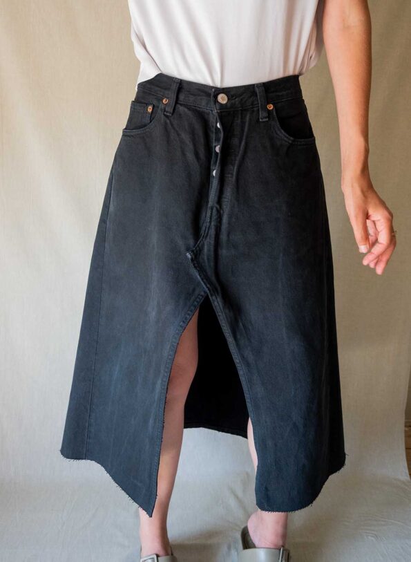 Andpause upcycled: The Levi’s 501 denim skirt - Size M up to L - Image 4