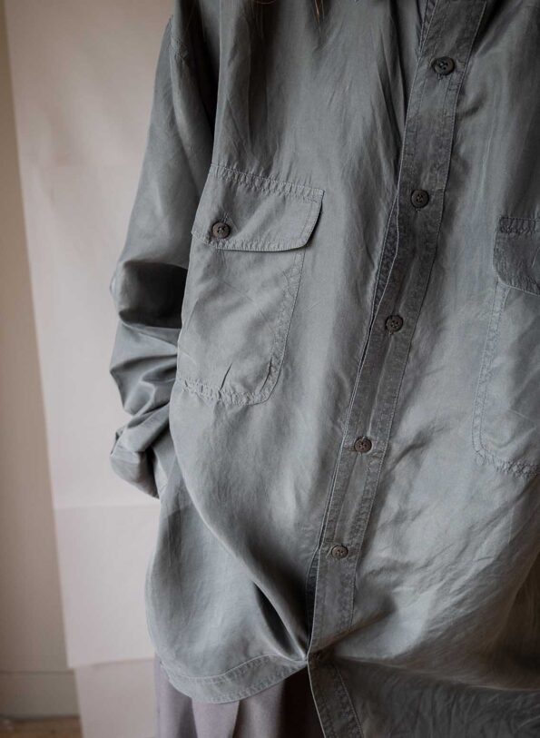 The graphite grey 100% silk blouse - Size up to 42