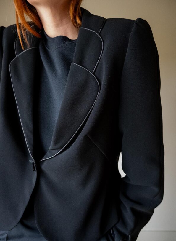 The detailed collar blazer - Size up to 40 - Image 4