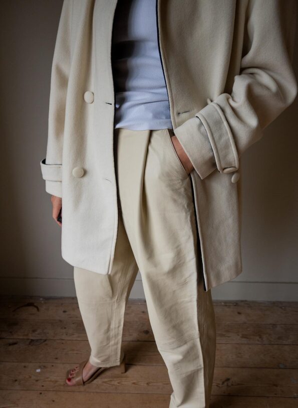 The off white woolen coat - Size up to 38 - Image 2