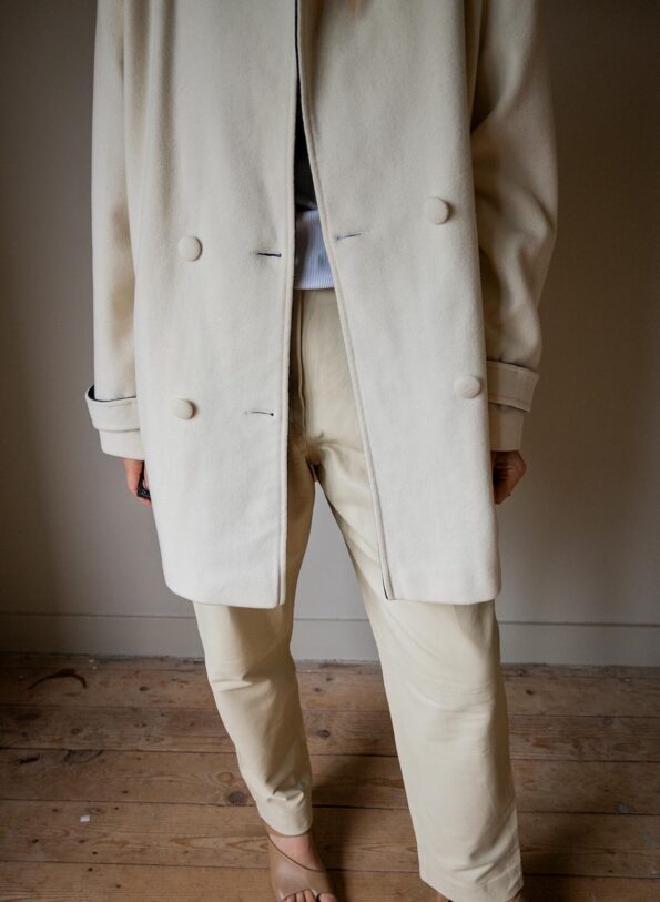 The off white woolen coat - Size up to 38 - Image 4