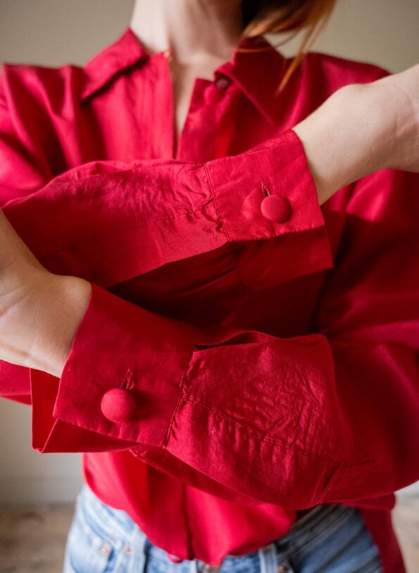 The 100% silk red blouse - Size up to 38 - Image 4