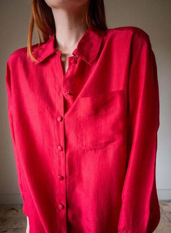 The 100% silk red blouse - Size up to 38 - Image 3