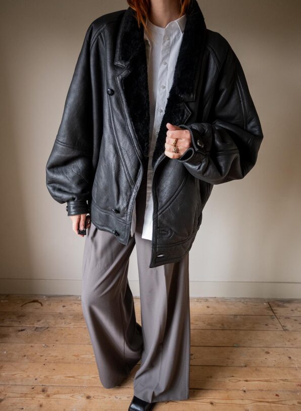 The Black shearling coat - Size up to 42 - Image 12