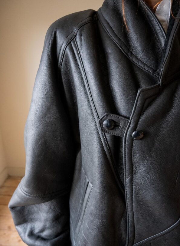 The Black shearling coat - Size up to 42 - Image 7