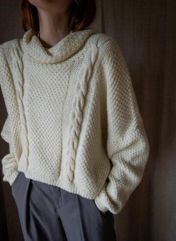 The wide collar 100% wool cable knit - Size up to 42