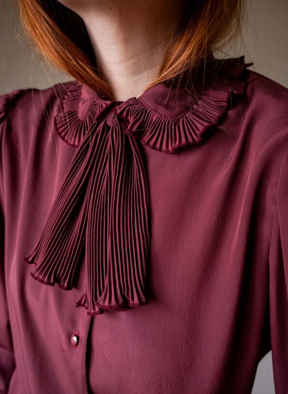 The pleated bow blouse - Size up to 36 - Image 2