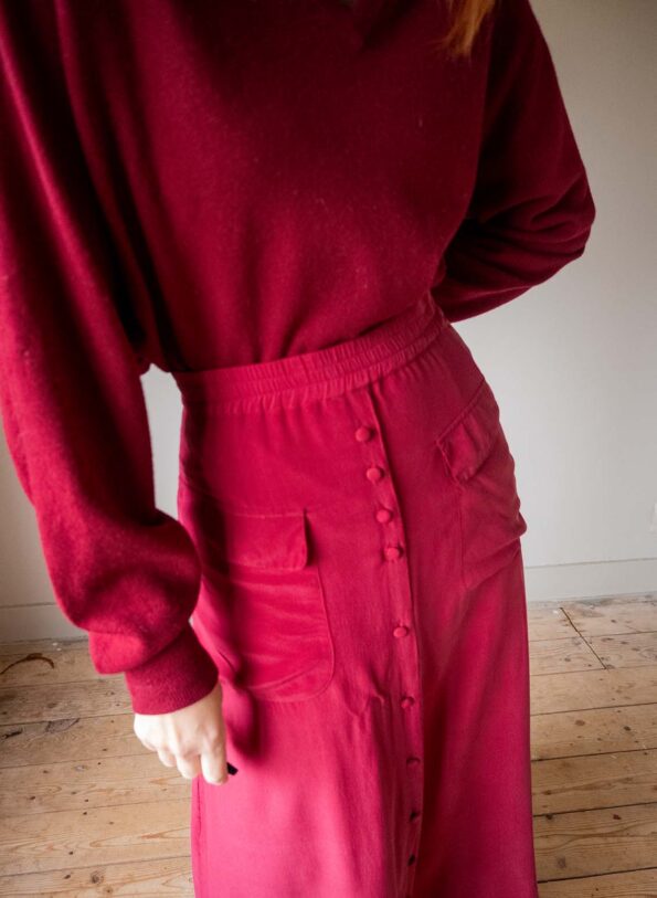 The 100% silk red skirt co-ord - Size 36 up to 40 - Image 5