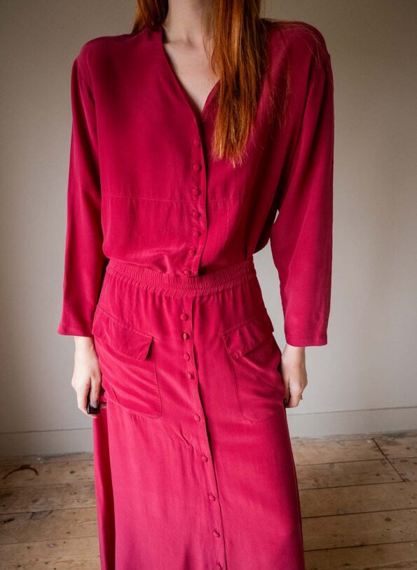 The 100% silk red skirt co-ord - Size 36 up to 40 - Image 2