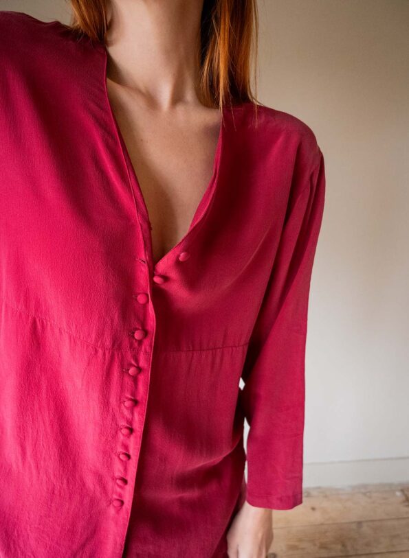 The 100% silk red skirt co-ord - Size 36 up to 40 - Image 10