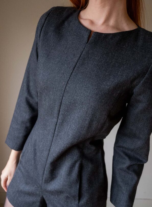 The 100% wool short jumpsuit with long sleeves - Size XS - Image 2