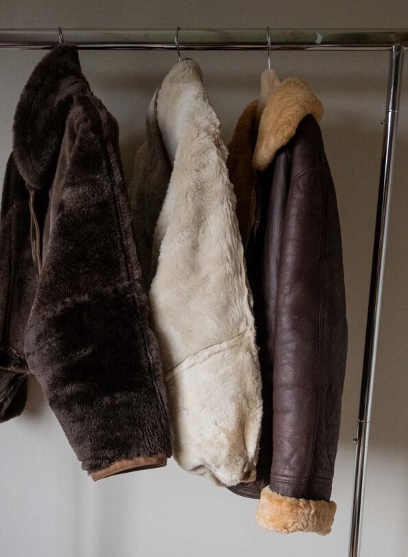Andpause upcycled: The cropped brown lammy coat - Size up to 40 - Image 4