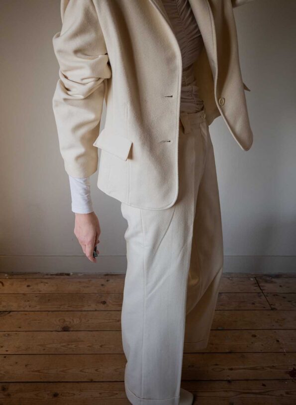 The off white wool SUIT - Size up to 36 - Image 7