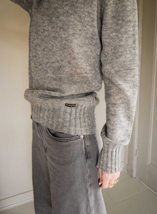 The 100% wool vintage WRANGLER jumper - up to size 38