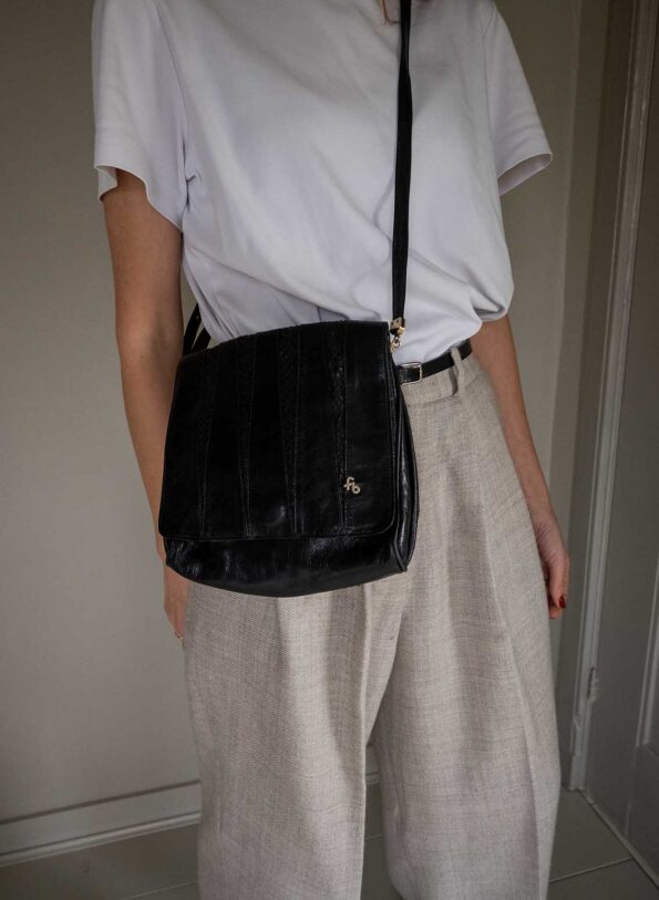 The structured leather bag - Image 4