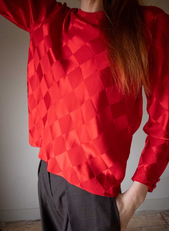 The diamond weave 100% silk blouse - Size up to 38 - Image 7