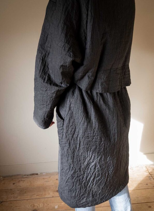 The padded black 80’s coat - Size up to 40 - Image 4