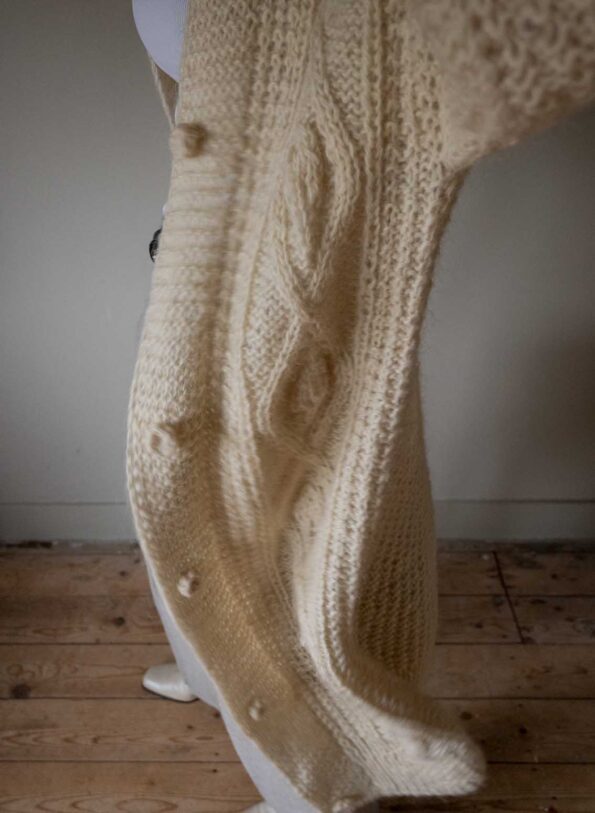 The hand knit long aran like cable cardigan - Size up to 40 - Image 11