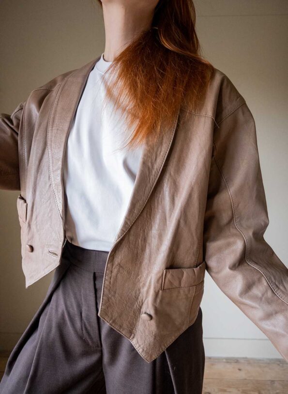 The cropped beige leather jacket - Size up to 38 - Image 8