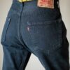 The classic straight fit vintage Levis 501 - Size 29/30 - Image 3