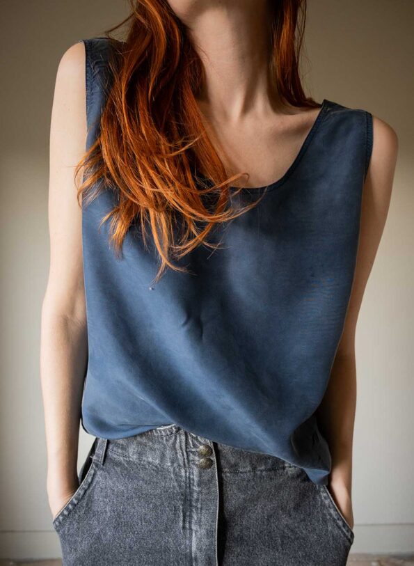 The 100% silk singlet set in mint and navy - Size up to 38 - Image 3