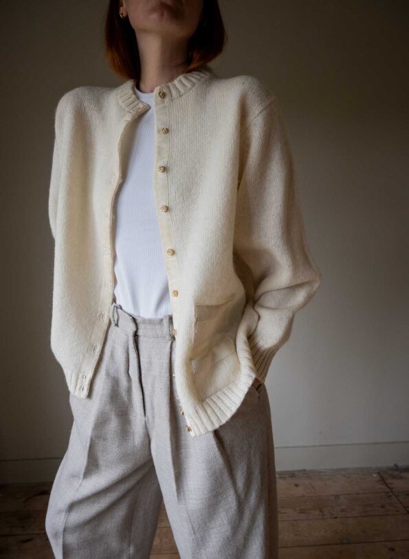 The off white wool cardigan with pocket detailing - Size up to L - Image 5