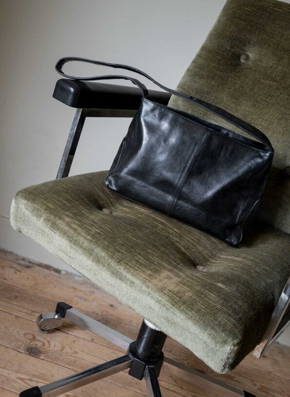 The leather black bag - Image 3