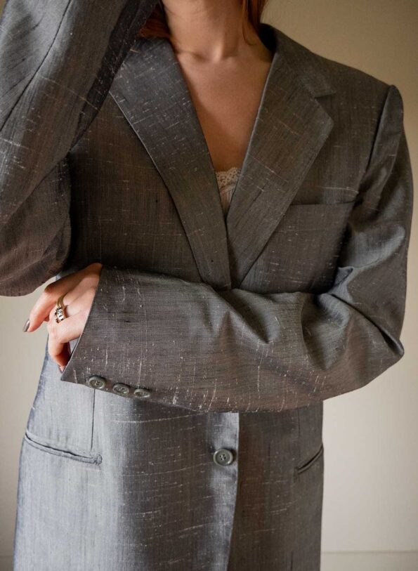 The 100% silk grey suit - Size 40/42 - Image 4