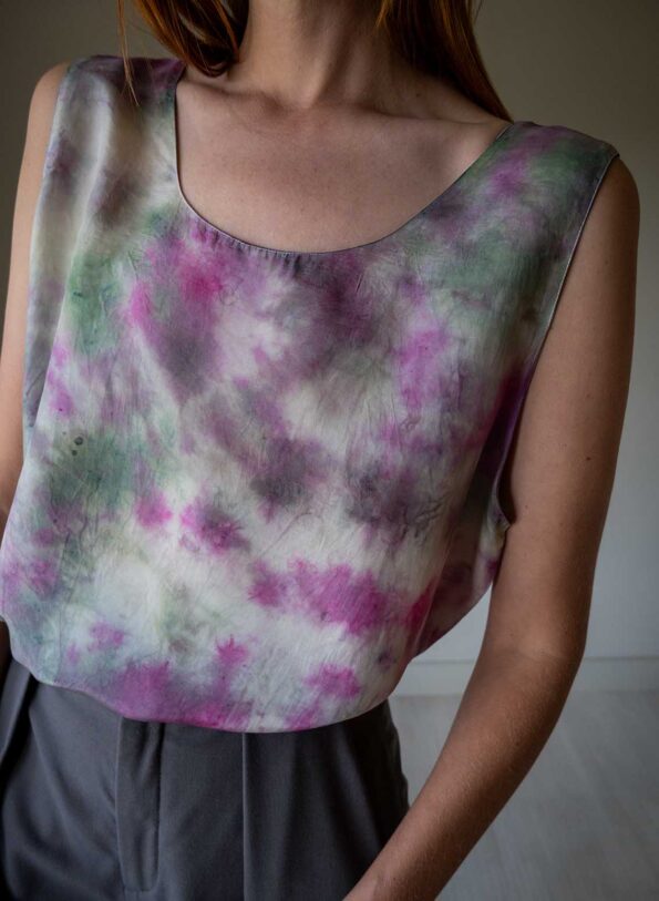 &II upcycled: The 100% silk tie dye singlet - Size up to L - Image 2