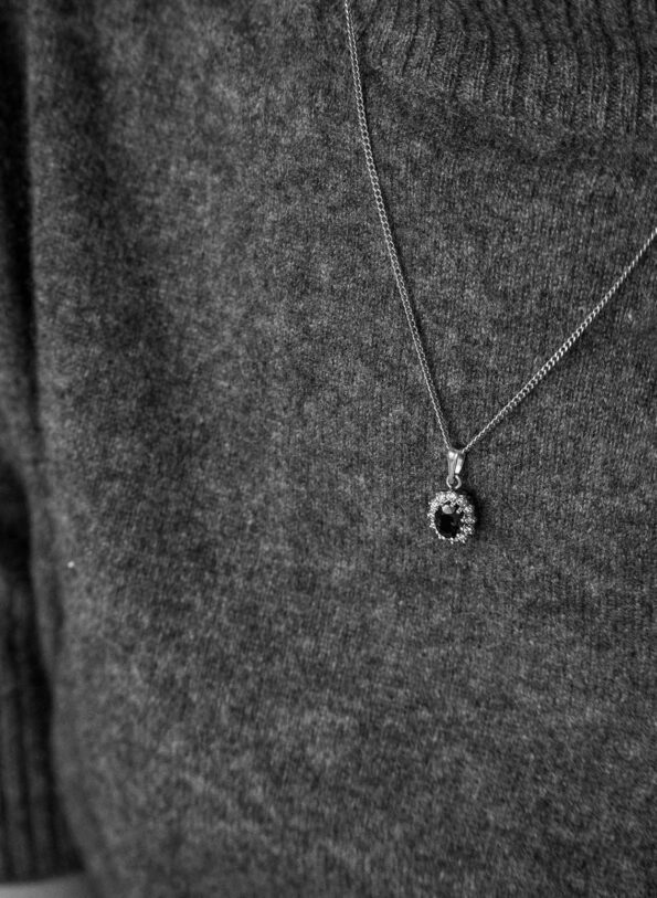 The sapphire with diamond hanger - Image 3
