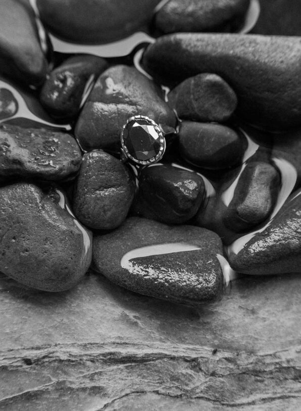 The hematite facet 14K gold ring - Image 4