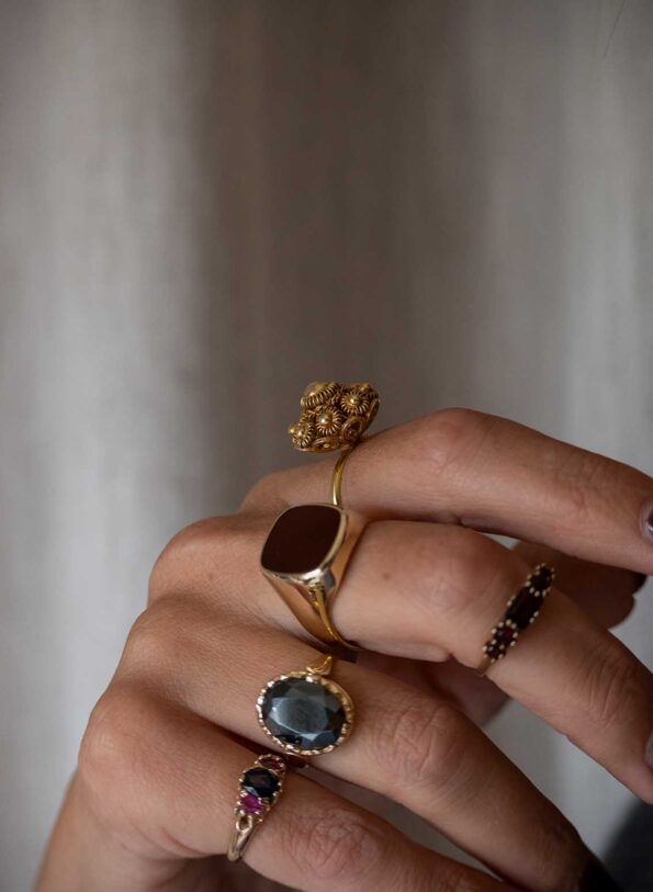 The carnelian signet ring in 14k gold - Image 3