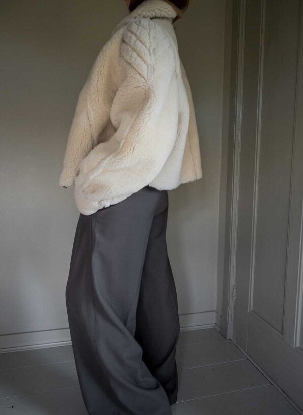 &II upcycled: The cropped lammy coat - Size up to L