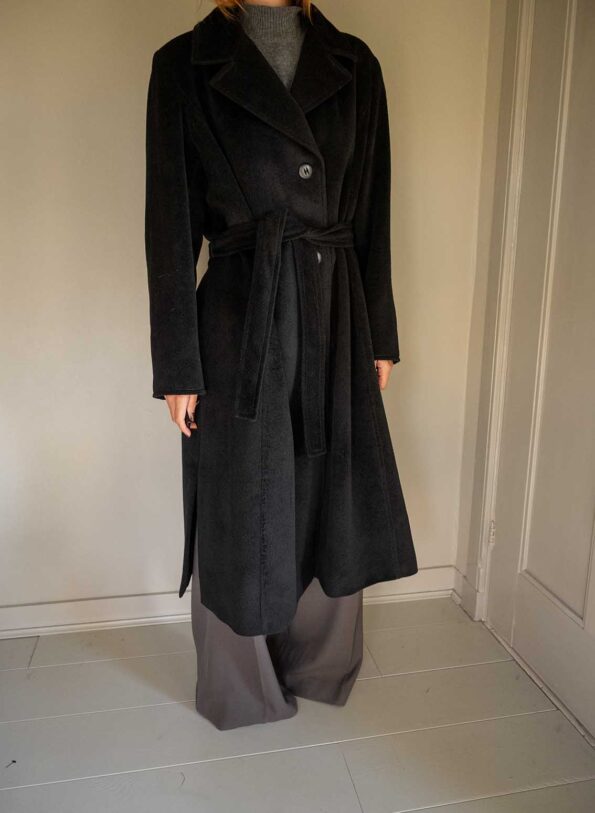 The wool classic coat in black - Size up to 42 - Image 2