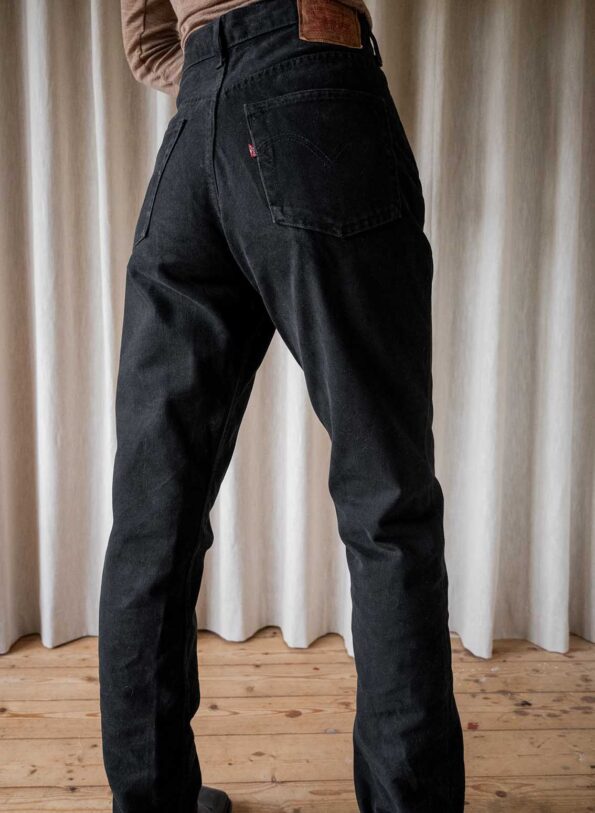 The vintage black Levi’s 501 - Size up to 28 inch - Image 4