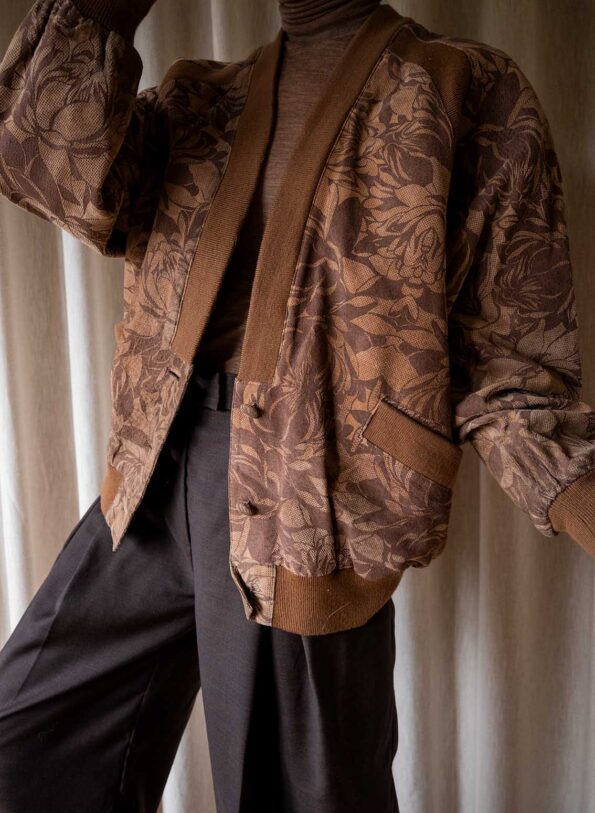 The perforated suede leather jacket - Size up to 42 - Image 7