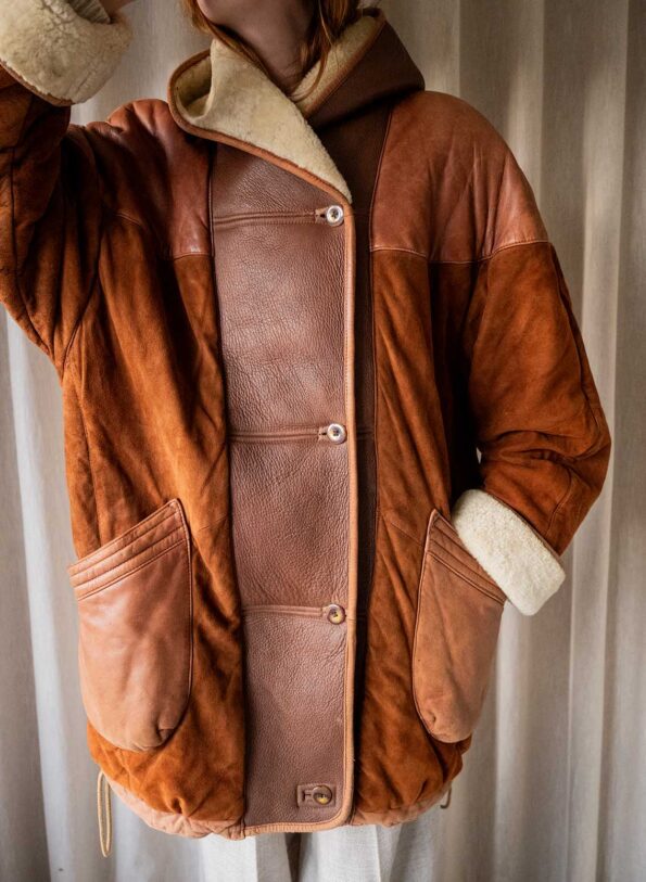 The hooded lammy coat - Size up to 40 - Image 2