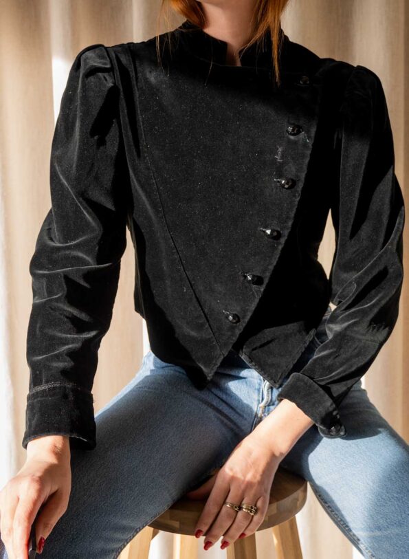 The YVES SAINT LAURENT black velour jacket - Size up to S - Image 7
