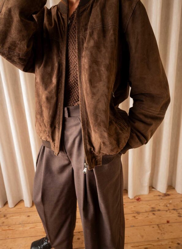 The suede dark brown bomber jacket - size up to 40 - Image 3
