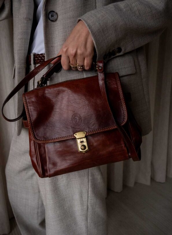 The cognac briefcase in 100% leather - Image 2