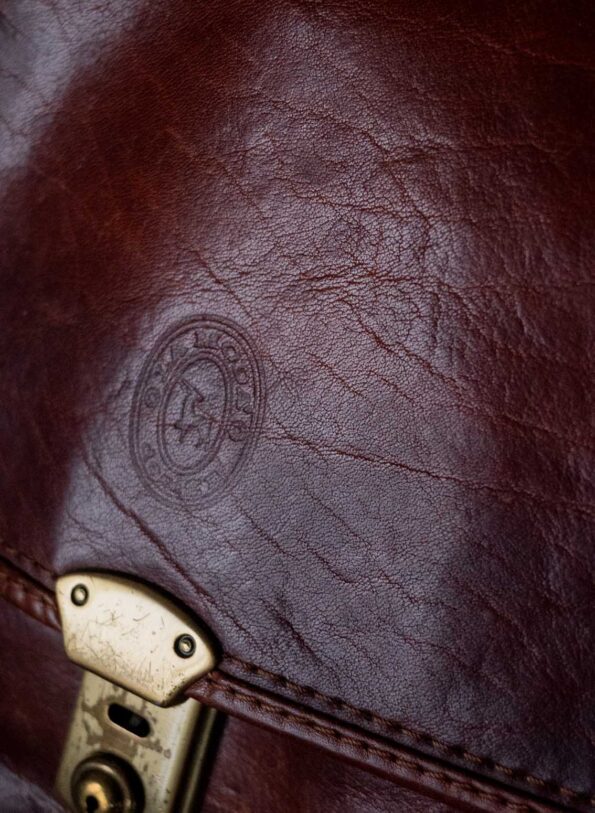 The cognac briefcase in 100% leather - Image 6
