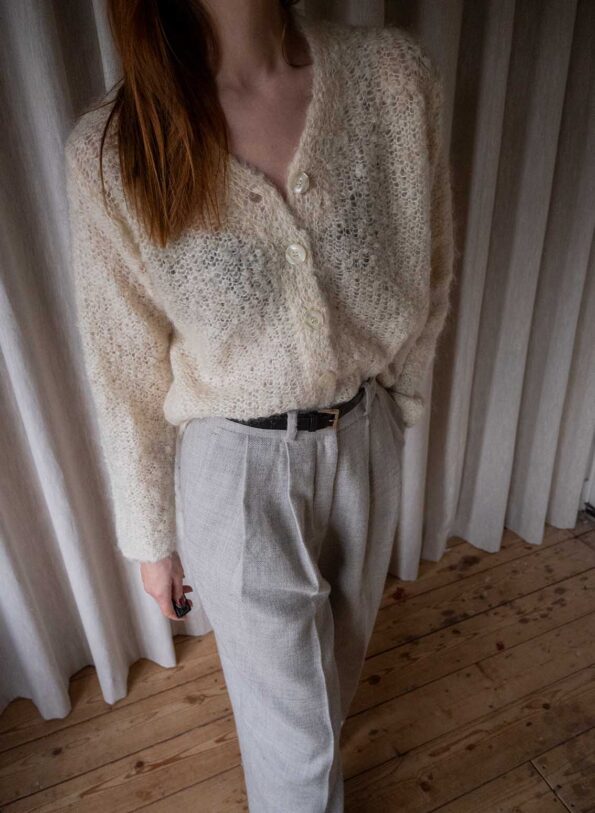 The soft ivory knitted cardigan - Size up to 38 - Image 6