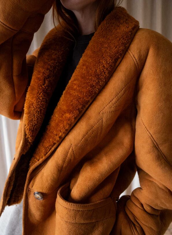 &II Upcycled: The terra cropped lammy coat - Size up to 42 - Image 11
