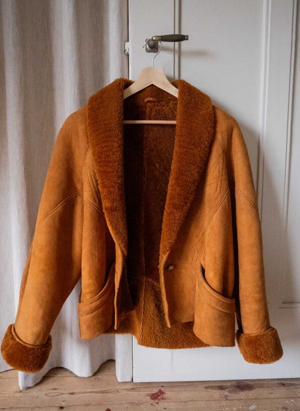 &II Upcycled: The terra cropped lammy coat - Size up to 42 - Image 6
