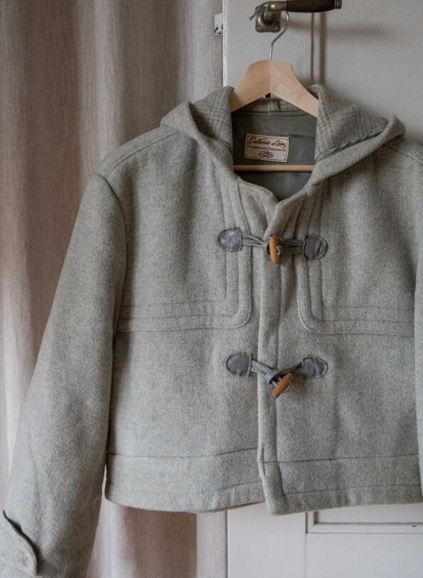 &II upcycled: The light grey double face wool duffelcoat - Size up to 40 - Image 6